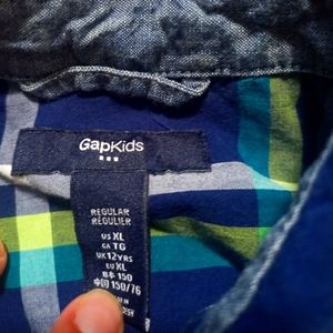Boys GAP plaid shirt